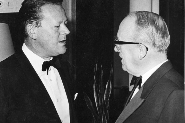 Willy Brand Chancelier de l'Allemagne de l'ouest et Walter Hallstein premier président de la CEE
